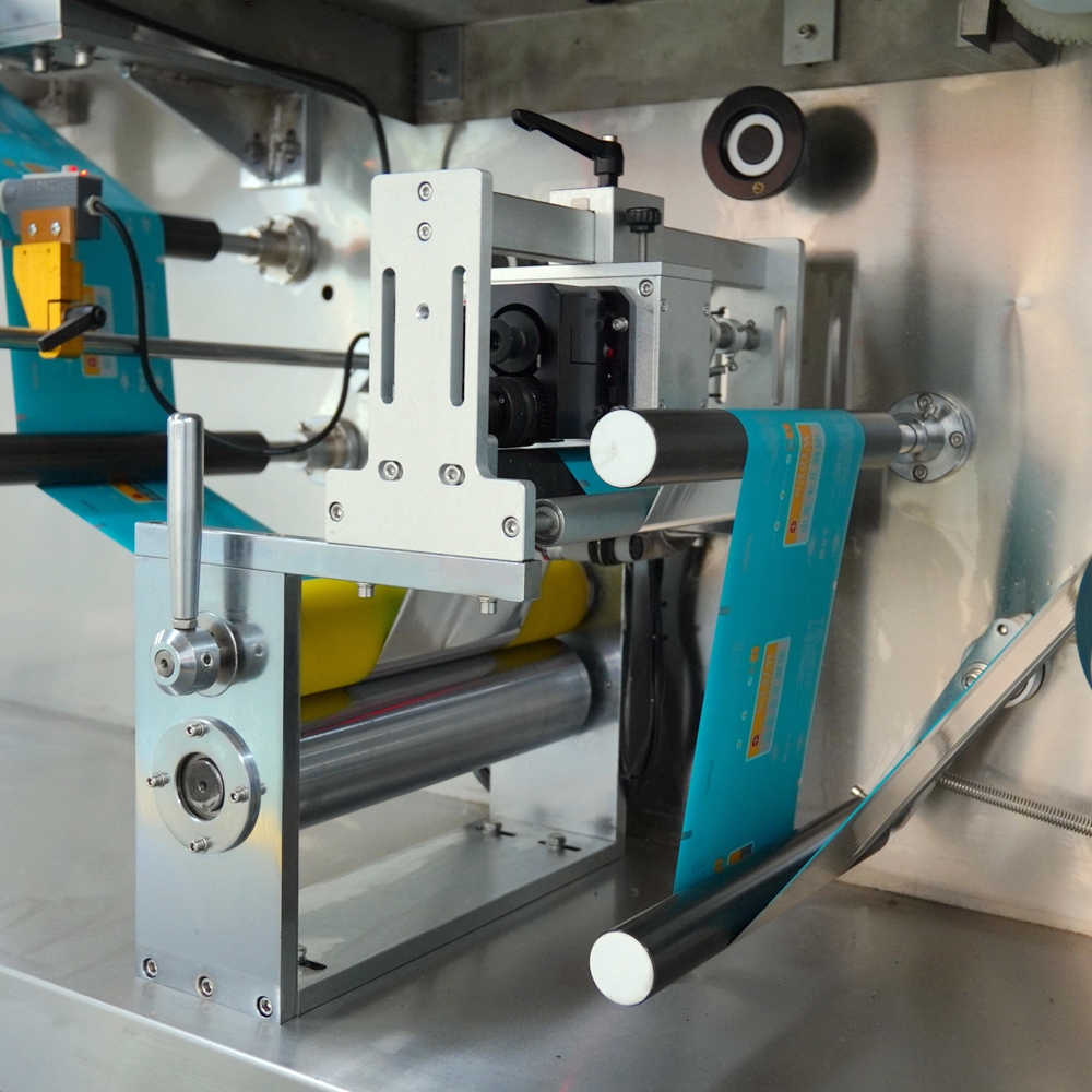 1-10 pcs Small Bag Wet Wipes Machine