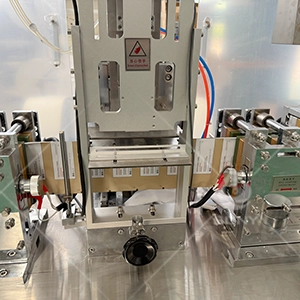 Single 4 Side Wet Wipes Machine